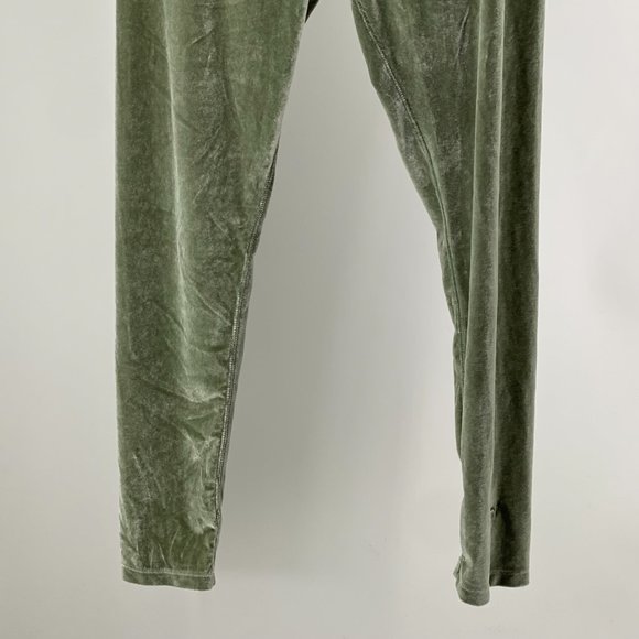 NWOT Pink Victoria's Secret Green Velour Leggings - Picture 6 of 9